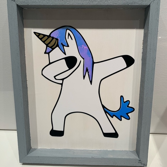 Unicorn frames - Picture 1 of 3